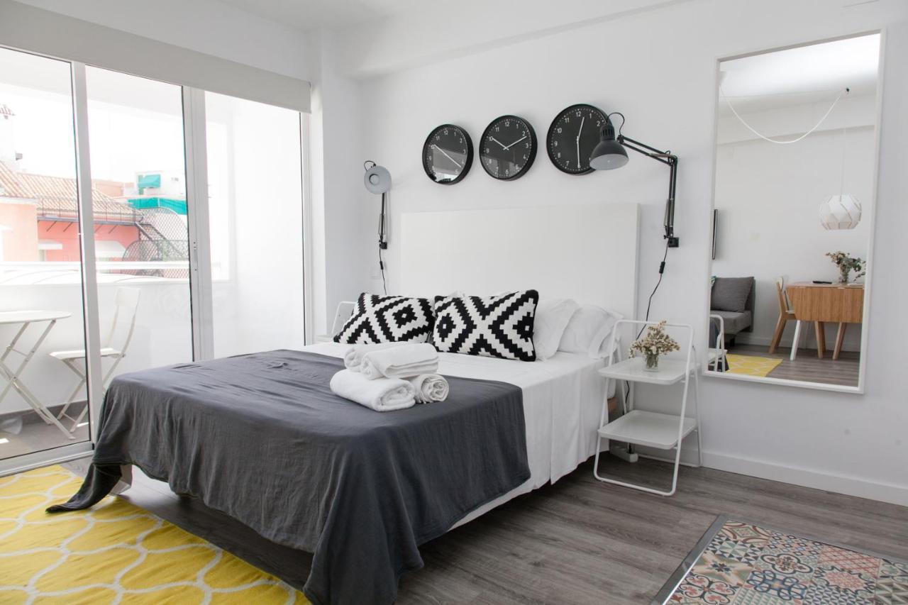 Gotoseville Molviedro Suites Экстерьер фото