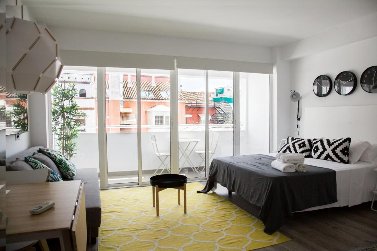 Gotoseville Molviedro Suites Экстерьер фото